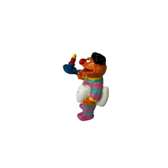 Applause Sesame Street Ernie Vintage 3" PVC Figure Nightime Ernie w/ Candle - Picture 2 of 4